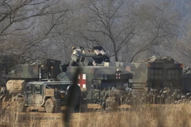 Xe quân sự Mỹ được triển khai tại khu vực thị trấn Yeoncheon, Hàn Quốc ngày 4/3, trước thềm cuộc tập trận Giải pháp Then chốt (Key Resolve). (Nguồn: Yonhap/TTXVN)