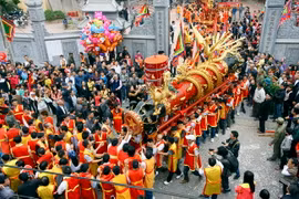 Bắc Ninh: Tưng bừng với lễ hội rước Pháo làng Đồng Kỵ