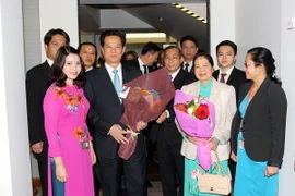 Thủ tướng Nguyễn Tấn Dũng hội kiến với Toàn quyền New Zealand