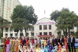 Kỷ niệm 55 năm Ngày truyền thống Học viện Phụ nữ Việt Nam