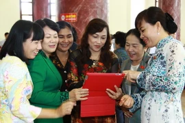 Thúc đẩy truyền thông về bình đẳng giới trong lĩnh vực chính trị