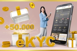 BAC A BANK tưng bừng “lì xì” đầu Xuân tới 10.000 khách hàng. (Ảnh: Vietnam+)