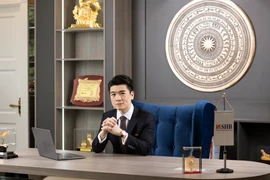 Phó Chủ tịch SHB Đỗ Quang Vinh bắt đầu mua lượng cổ phiếu đăng ký. (Ảnh: Vietnam+)