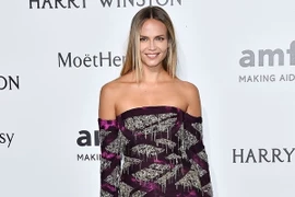 Điểm mặt những ngôi sao mặc đẹp nhất Tuần lễ thời trang Milan