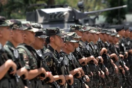 Philippines tăng 30% chi tiêu quốc phòng trong năm 2015