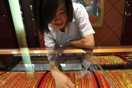 Mối lo về khả năng Fed tăng lãi suất chi phối giá vàng