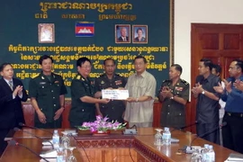 Đẩy mạnh tìm kiếm hài cốt liệt sỹ Việt Nam tại Campuchia