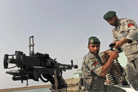 Binh sỹ Iran tham gia tập trận. (Nguồn: THX/TTXVN)