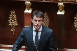Thủ tướng Pháp Manuel Valls phát biểu tại phiên họp Quốc hội Pháp ở Paris ngày 25/11. (Nguồn: AFP/TTXVN)