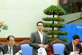 Phó Thủ tướng Vũ Đức Đam, Trưởng Ban Chỉ đạo Trung ương "Toàn dân đoàn kết xây dựng đời sống văn hoá" phát biểu tại cuộc họp. (Ảnh: An Đăng/TTXVN)