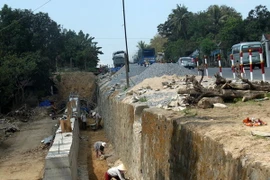 Khánh thành dự án cải tạo, nâng cấp quốc lộ 37B qua Nam Định