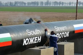 Nga cảnh báo Ukraine về việc khước từ đề nghị giảm giá khí đốt