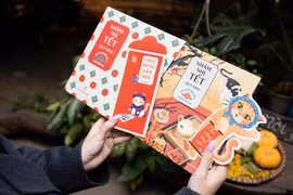 Ấn phẩm với thiết kế khổ vuông mang hương sắc Tết đến với các độc giả nhỏ tuổi. (Ảnh: NXB Kim Đồng)