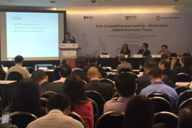 Hội thảo công bố Năng lực cạnh tranh 10 nước ASEAN tại Trường Chính sách công Lý Quang Diệu, Singapore. (Ảnh: Mỹ Bình/Vietnam+)