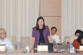 Chủ nhiệm Ủy ban Tư pháp của Quốc hội Lê Thị Nga phát biểu ý kiến. (Ảnh: Phạm Kiên/TTXVN)