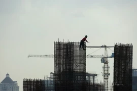 Một công trình xây dựng tại thủ đô Jakarta Indonesia. (Nguồn: AFP/TTXVN)