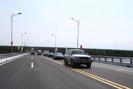 Cầu Cổ Chiên trong ngày thông xe. (Ảnh: Duy Khương/TTXVN)