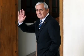 Tổng thống Guatemala Otto Perez tại cuộc họp báo ở Guatemala City ngày 28/5/2015. (Nguồn: AFP/TTXVN)
