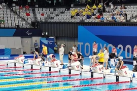 Các vận động viên trên đường đua xanh tại Paralympic Tokyo 2020. (Ảnh: TTXVN phát)