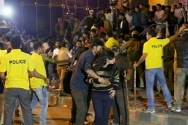 Phụ nữ ở Ấn Độ luôn cần được bảo vệ. (Nguồn: Daily Mail)