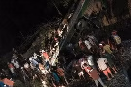 Hiện trường vụ tai nạn ở Philippines. (Nguồn: cnnphilippines)