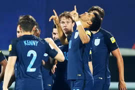 Dominic Solanke (số 10) đưa U20 Anh vào bán kết U20 World Cup 2017. (Nguồn: Getty Images)