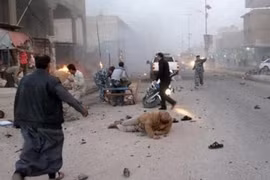 Hiện trường một vụ đánh bom ở Iraq. (Nguồn: iraqinews)