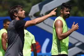 Theo báo chí Anh, Conte đang rất tức giận với Costa. (Nguồn: Sky Sports)