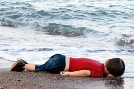 Hình ảnh đáng thương về cái chết của cậu bé Alan Kurdi. (Nguồn: AFP/Getty Images)