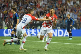 Perisic ăn mừng sau khi ghi bàn gỡ hòa. (Nguồn: Getty Images)
