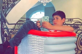 Benjamin Kapelushnik kiếm tiền nhờ kinh doanh giày thể thao. (Nguồn: businessinsider)