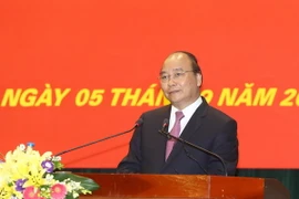 Thủ tướng Nguyễn Xuân Phúc phát biểu tại lễ khai giảng. (Ảnh: Thống Nhất/TTXVN)