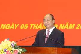 Thủ tướng Nguyễn Xuân Phúc phát biểu tại lễ khai giảng. (Ảnh: Thống Nhất/TTXVN)
