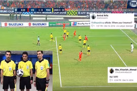 Cổ động viên Malaysia tố trọng tài thiên vị Việt Nam. (Nguồn: Fox Sports)
