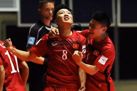 Futsal Việt Nam sẽ vào trận gặp Nga với tinh thần thoải mái nhất. (Nguồn: Getty Images)