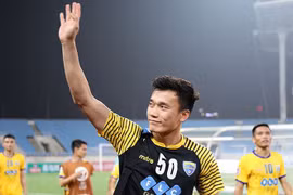 Bùi Tiến Dũng viết tâm thư chia tay người hâm mộ Thanh Hóa