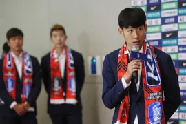Son Heung-min phát biểu khi trở về nước sau chiến tích ấn tượng trên đất Nga. (Nguồn: Yonhap)