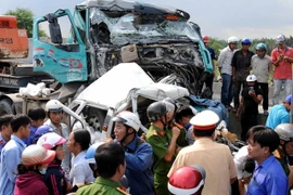 Hiện trường một vụ tai nạn. (Ảnh: An Hiếu/TTXVN)