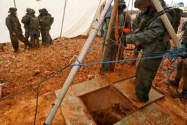 Đường hầm đã lấn sang lãnh thổ Israel khoảng vài chục mét ở độ sâu 55m. (Nguồn: AFP)