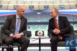 Tổng thống Nga Putin gặp Chủ tịch FIFA Gianni Infantino. (Nguồn: Kremlin Photo)