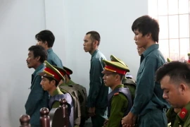 Phiên tòa xét xử 7 đối tượng gây rối công cộng diễn ra vào ngày 12/7. (Ảnh : Nguyễn Thanh/TTXVN)