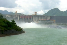 Hồ thủy điện Tuyên Quang. (Ảnh: Văn Tý/TTXVN)