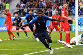 Umtiti sắm vai người hùng của tuyển Pháp. (Nguồn: Getty Images)