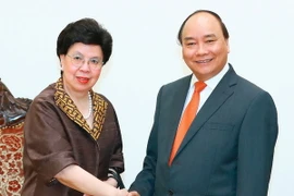 Thủ tướng Nguyễn Xuân Phúc tiếp bà Margaret Chan, Tổng giám đốc Tổ chức Y tế Thế giới (WHO). (Ảnh: Thống Nhất/TTXVN)