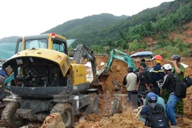 Hiện trường vụ sạt lở. (Ảnh: Nguyên Lý/TTXVN)