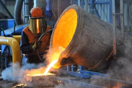 Một xưởng đúc thép của Trung Quốc. (Nguồn: EPA)