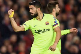 Cận cảnh Barcelona lần đầu tiên đánh bại M.U tại Old Trafford