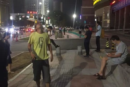 Người dân Trung Quốc lo lắng khi xảy ra động đất. (Nguồn: AFP/Getty Images)