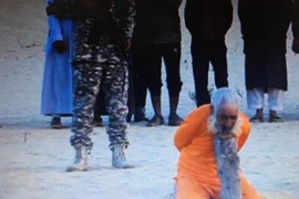 Cụ già bị IS hành quyết. (Nguồn: Daily Mail)