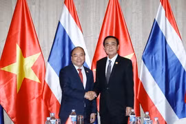 Thủ tướng Nguyễn Xuân Phúc tiếp Thủ tướng Thái Lan Prayuth Chan-ocha. (Ảnh: TTXVN)